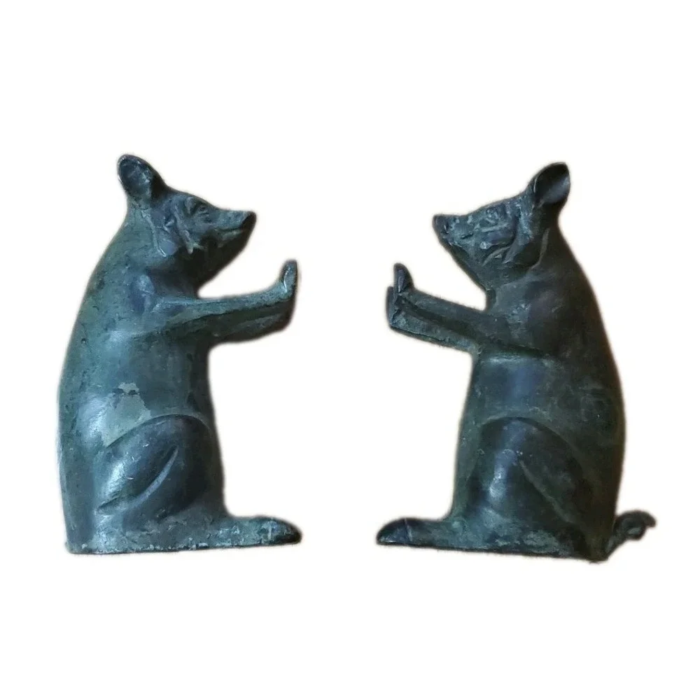 San Pacific Int'l SPI Vintage Pig Bookends Iron Pair Hogs Boars Door Stops *flaw