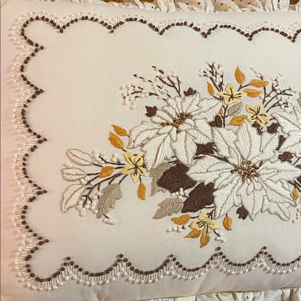 Vintage floral embroidered