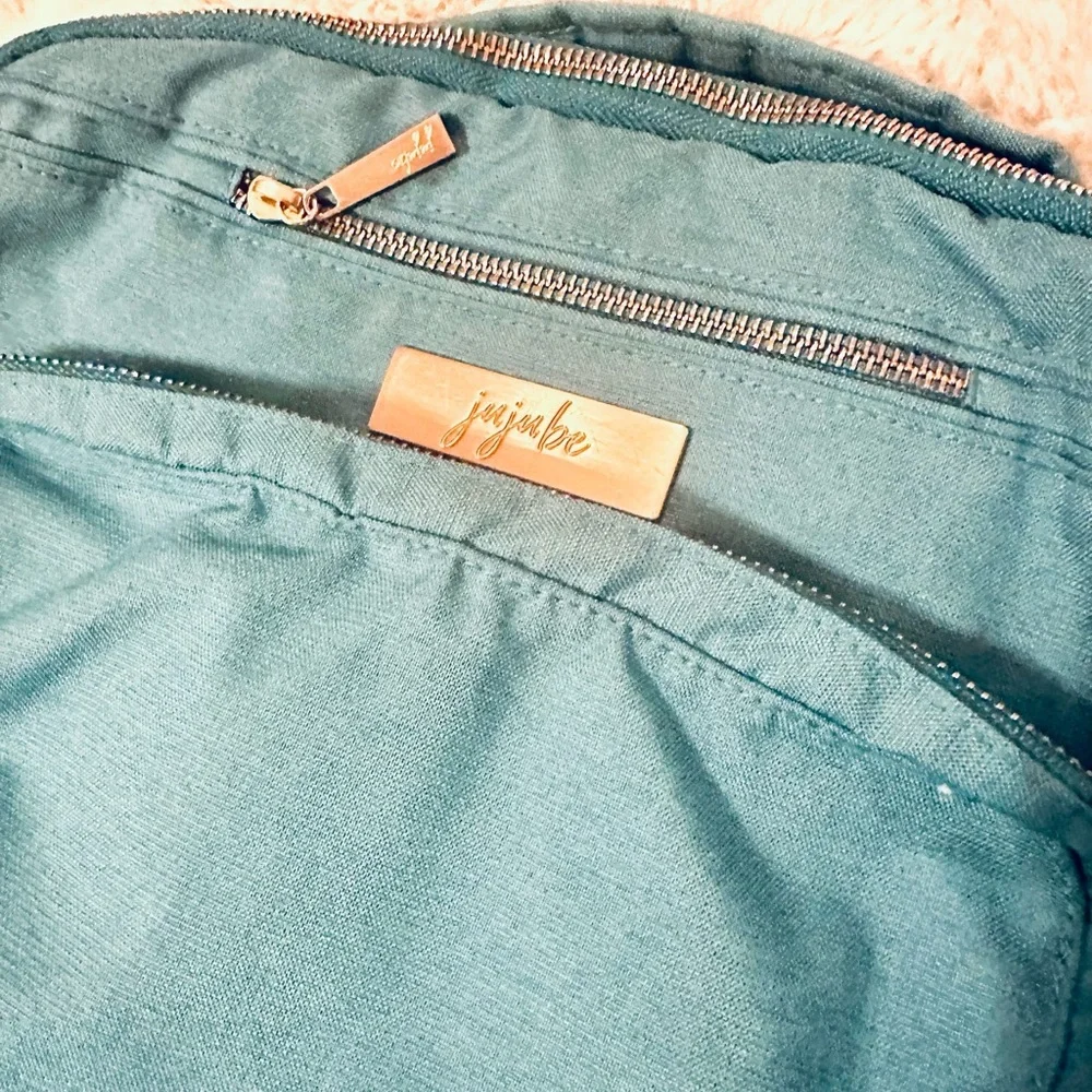 Ju-Ju-Be chic ju