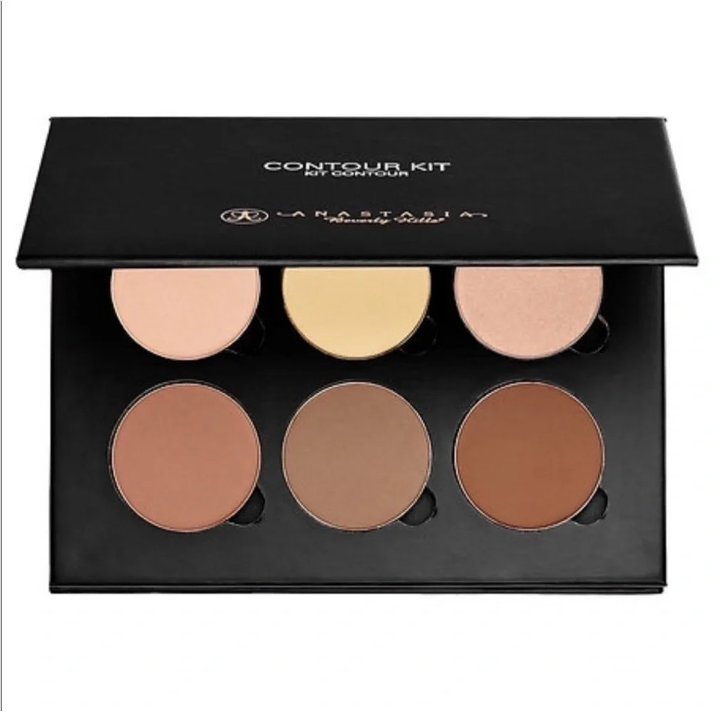 Anastasia Beverly Hills sleek black