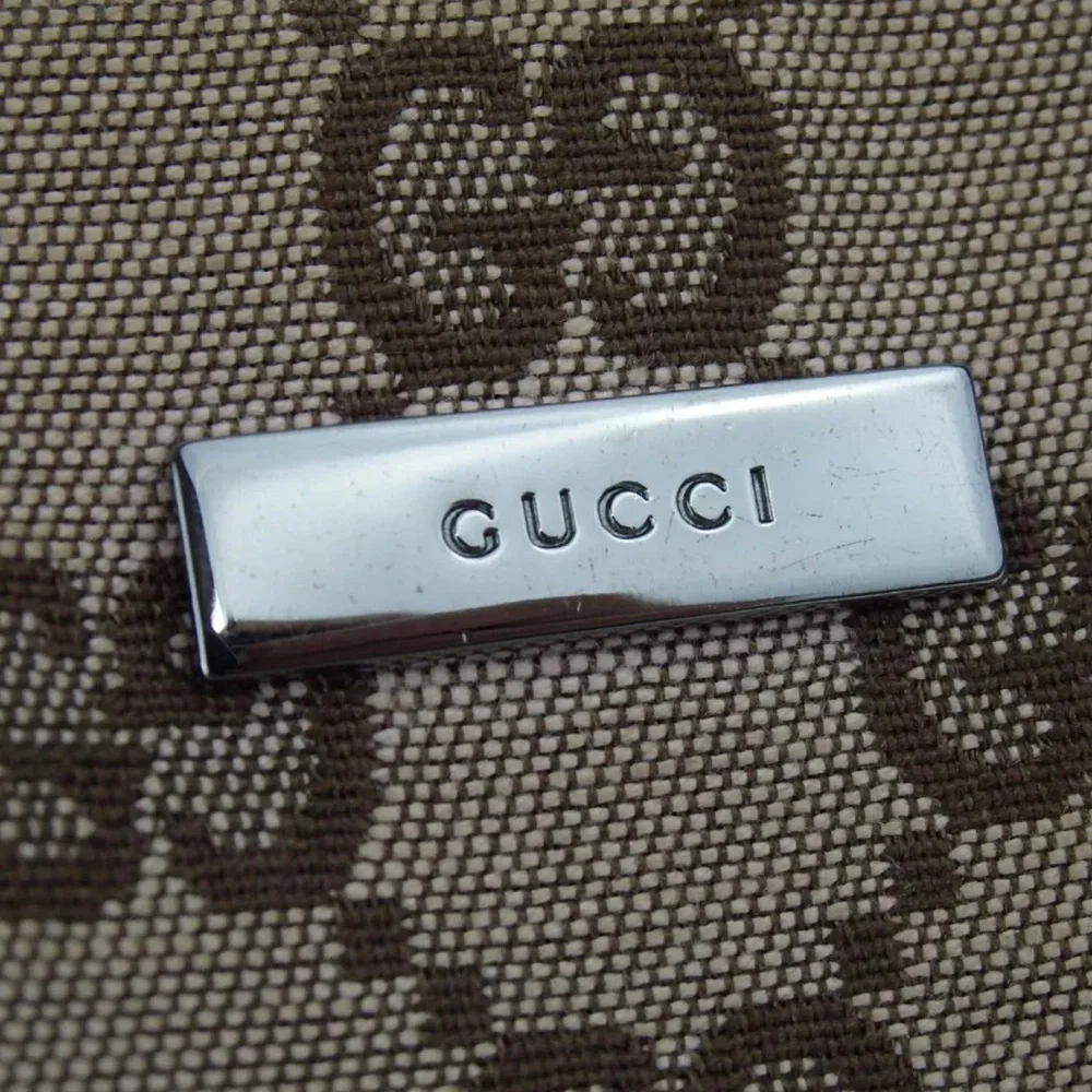 Gucci pre owned