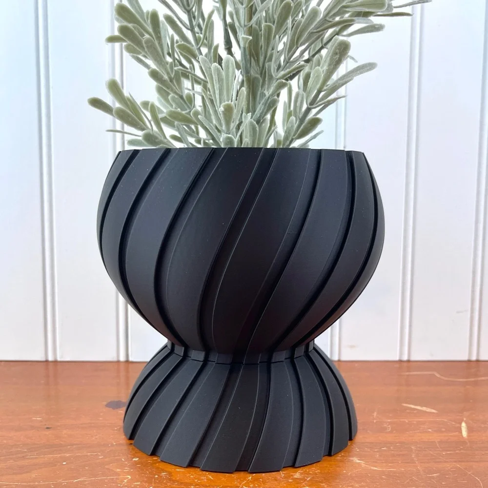 Maki Planter Pot, Indoor Flower Pot w/ Drainage Hole and Drip Tray