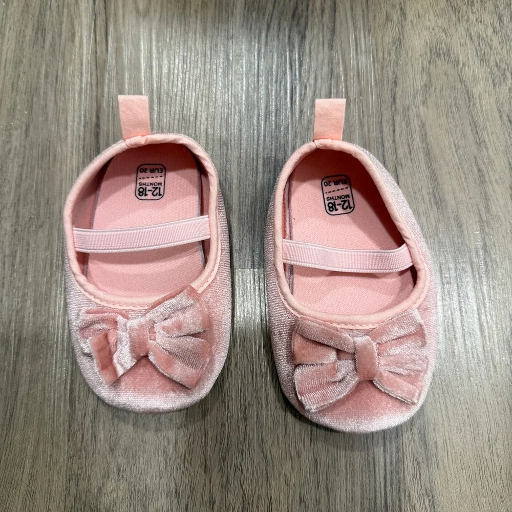 Pink Velvet Baby Shoes Size 12-18 months