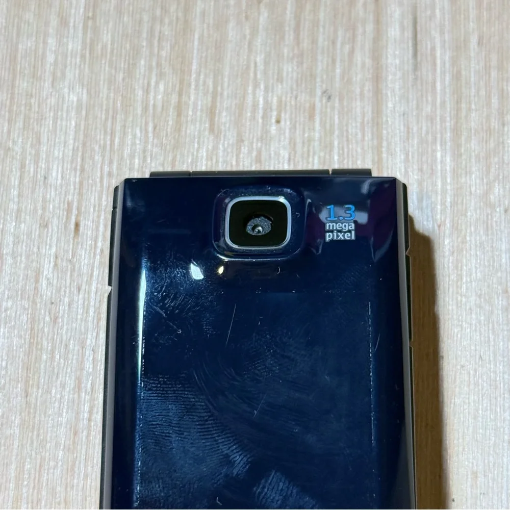 Nokia cell flip