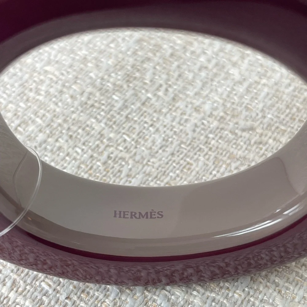 Hermes lacquer horn