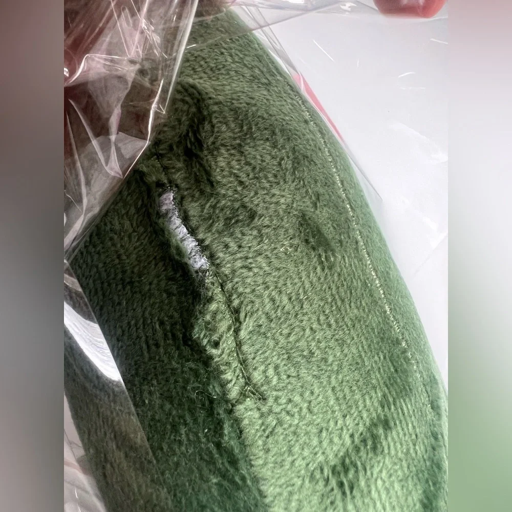 N/A soft green