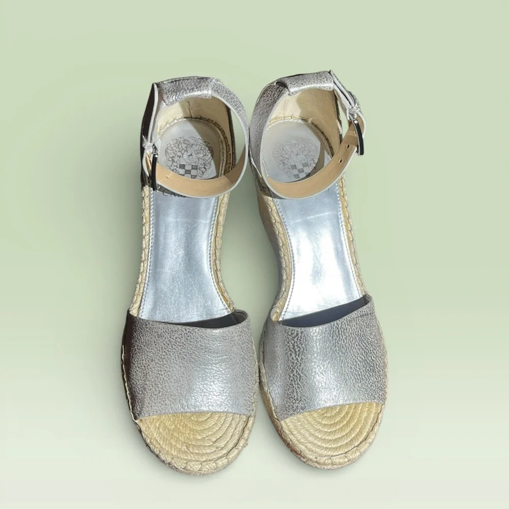 Vince Camuto fun silver