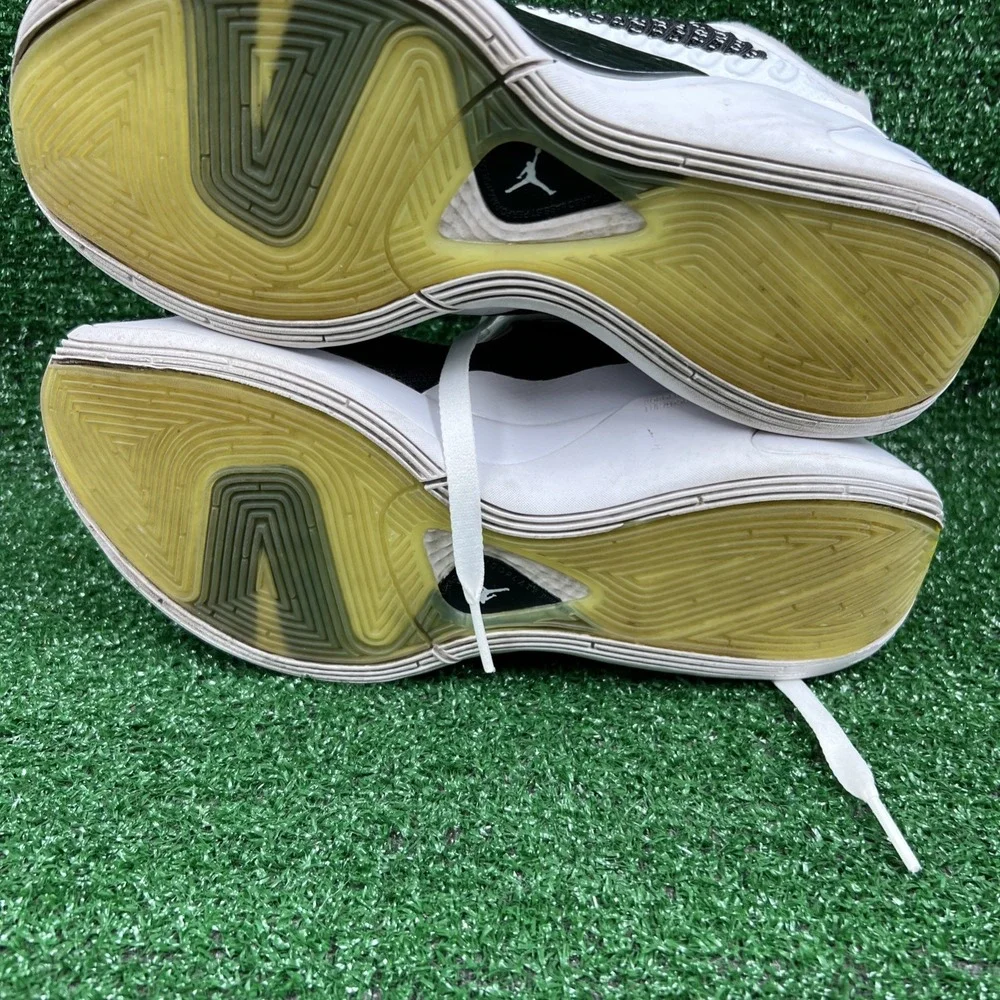 Nike size white fast