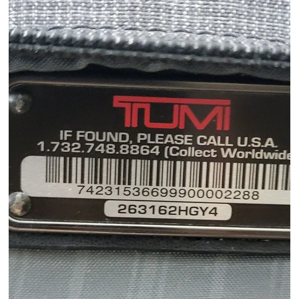 Tumi alpha 17