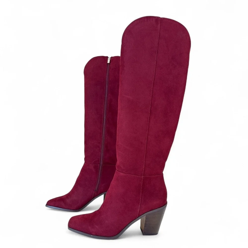 Jessica Simpson measurements heel