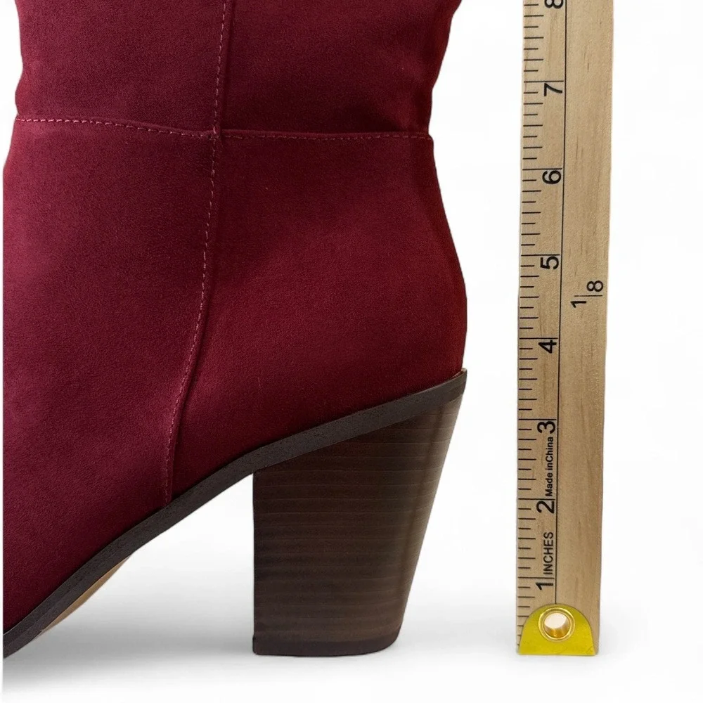 Jessica Simpson measurements heel