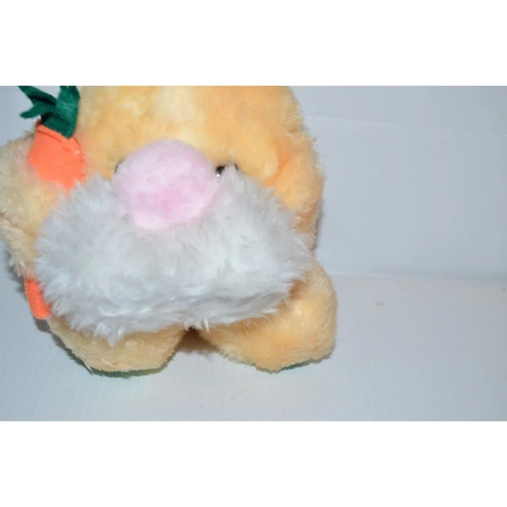 Vtg MTY Intl Round Baby Bunny rabbit‎ w/ carrot pastel yellow green