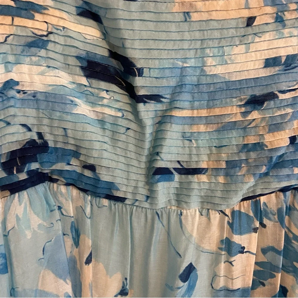 Abercrombie & Fitch floral adjustable skirt
