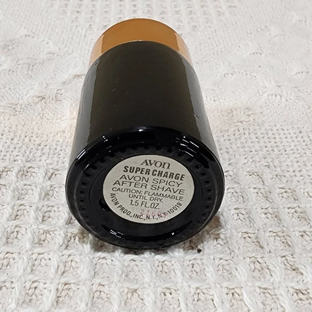 Vintage Avon SUPER CHARGE DURACELL BATTERY Empty Collectible Bottle Decor