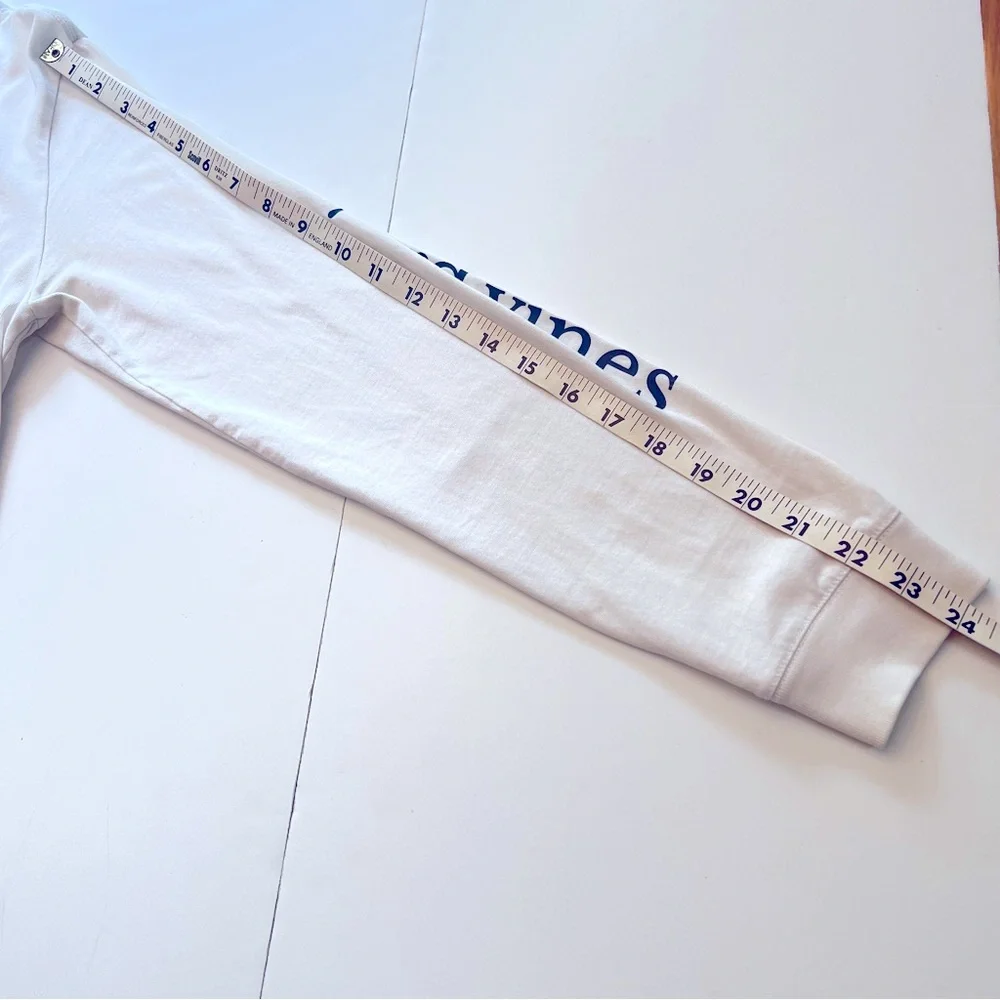 Vineyard Vines white long