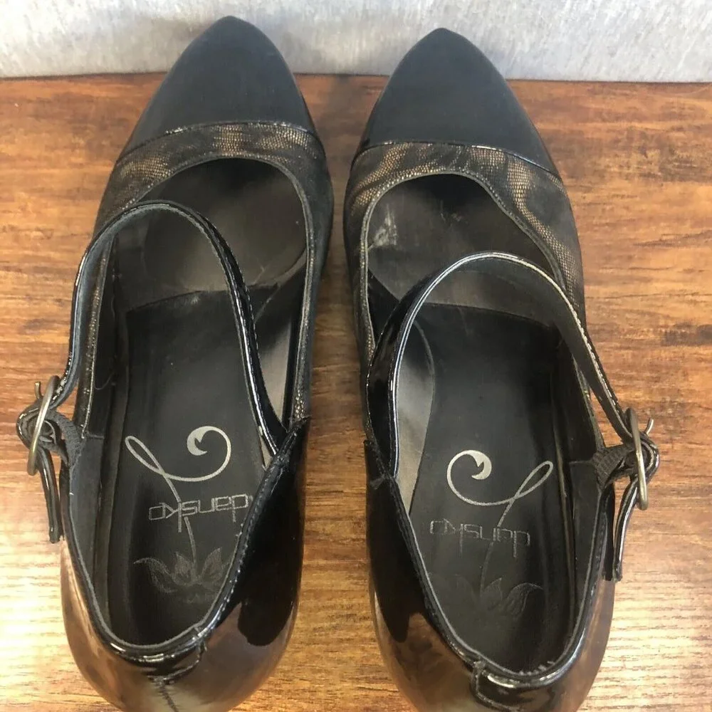 Dansko add wear new