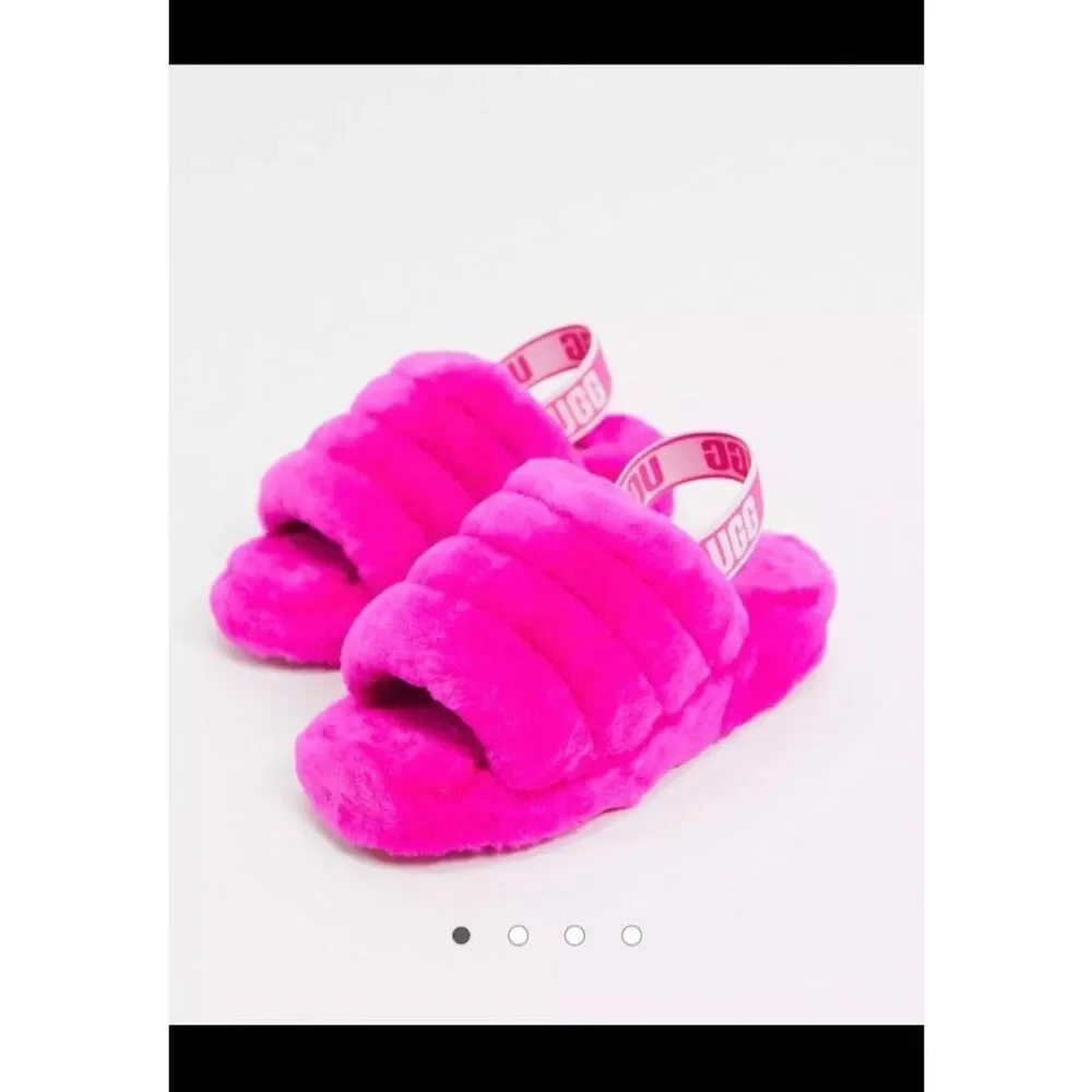 Infant girls 2 / 3 month ugg sherpa fluff yeah slingback slippers