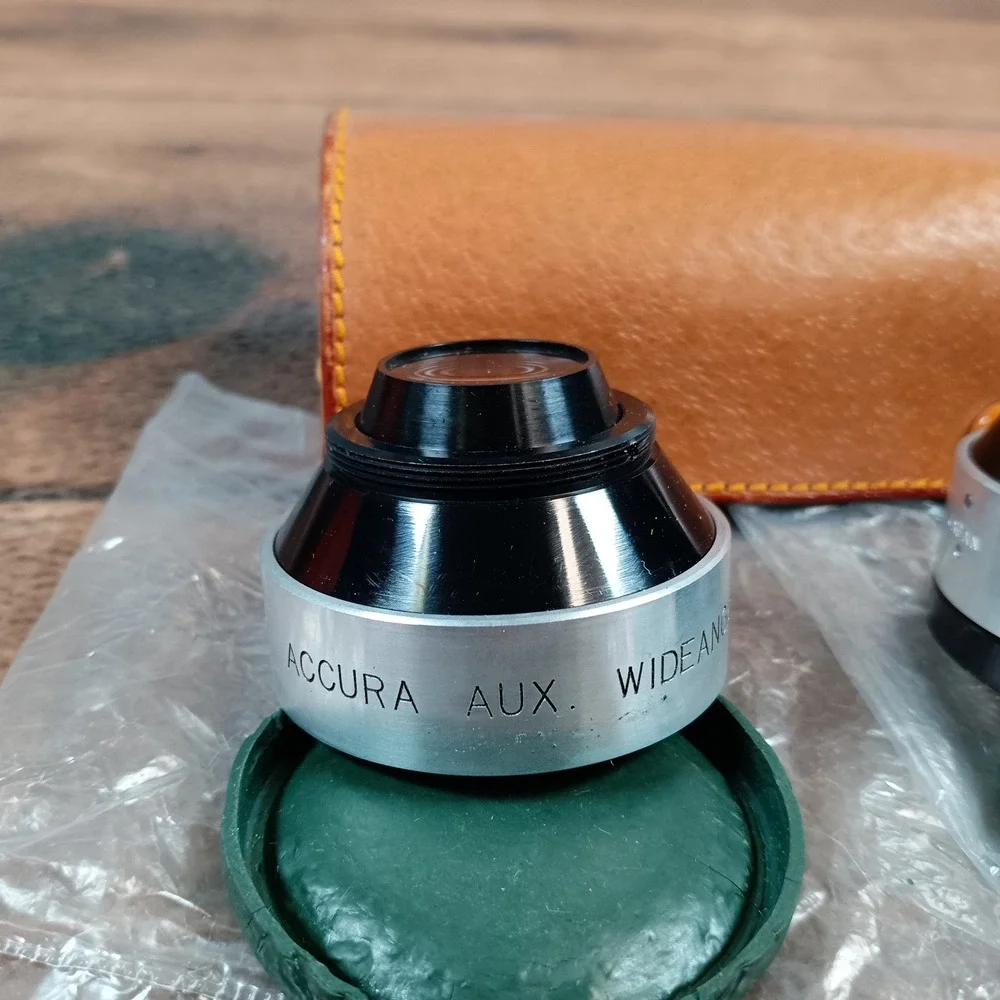 Accura vintage auxiliary