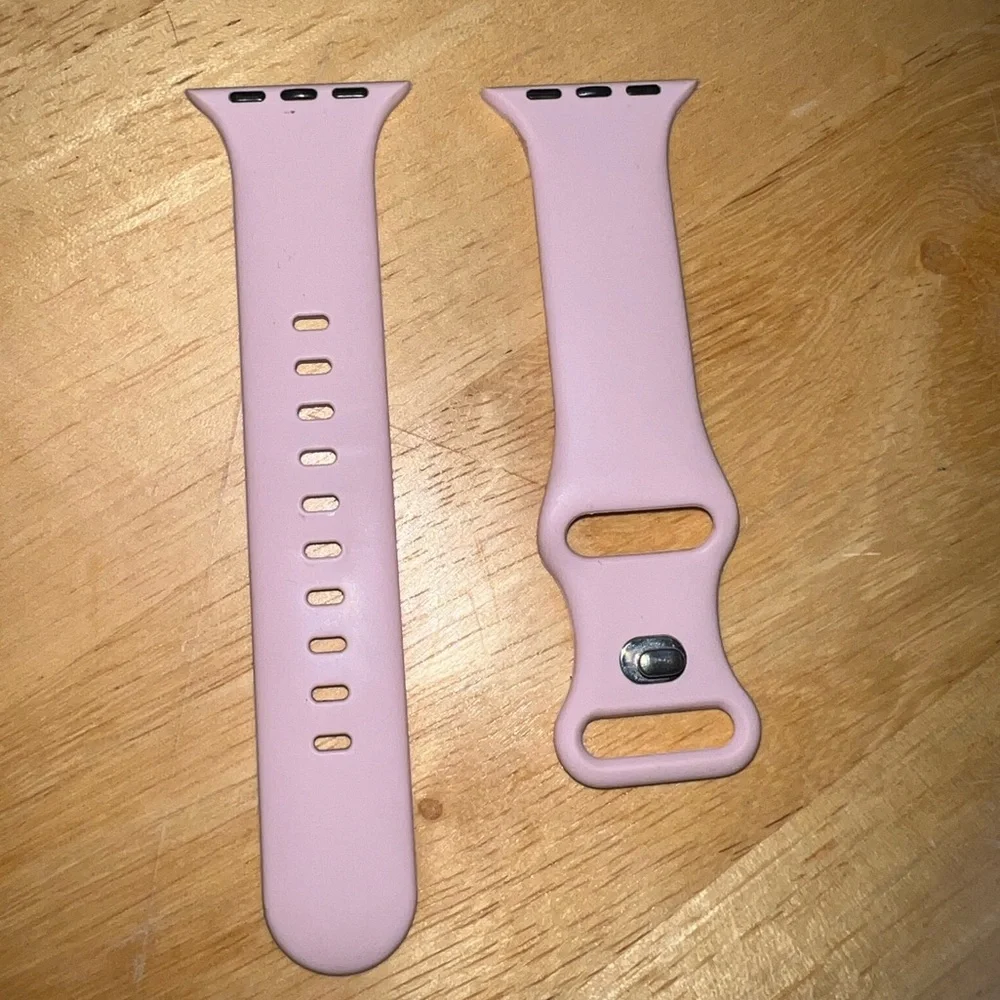 The Unbranded Brand apple watch