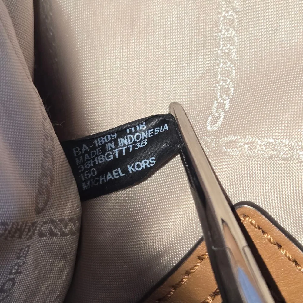 Michael Kors or including corners