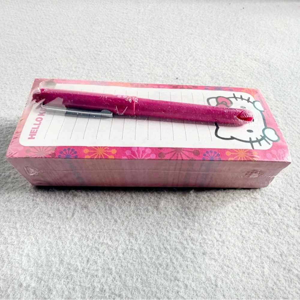 Hello Kitty hello kitty