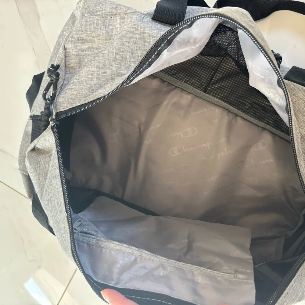 Champion lightweight duffel