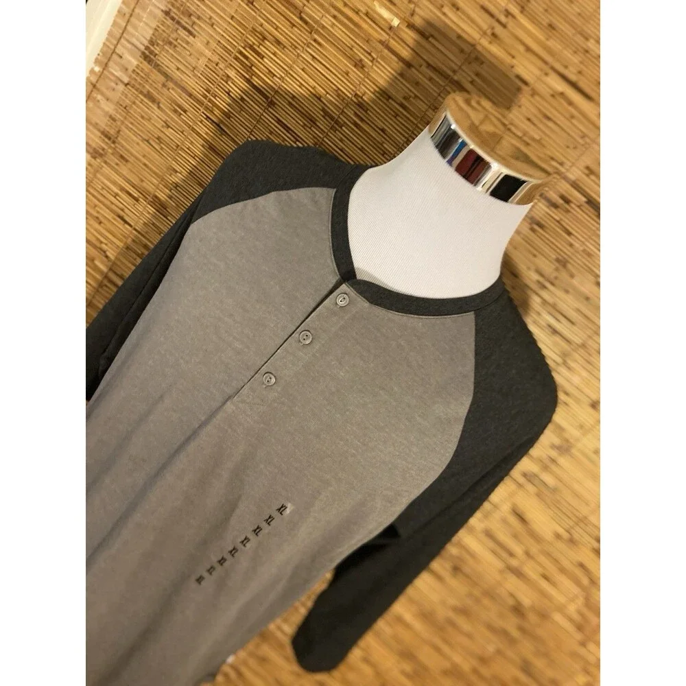 Levis levis henley