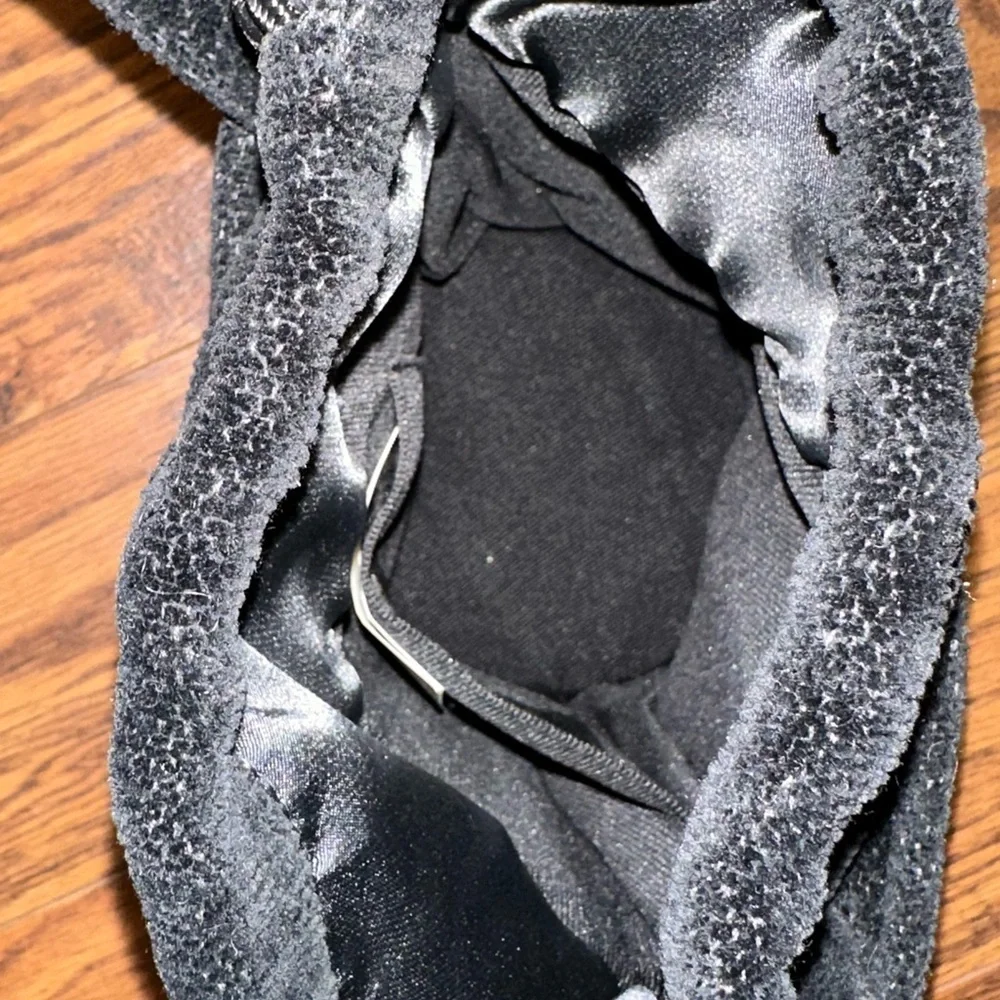 Feiler this black