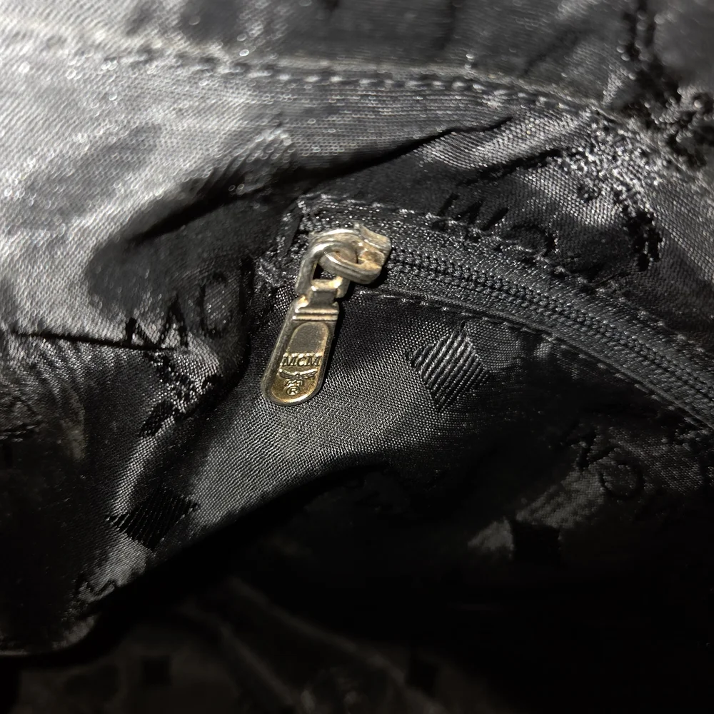 MCM authentic visetos
