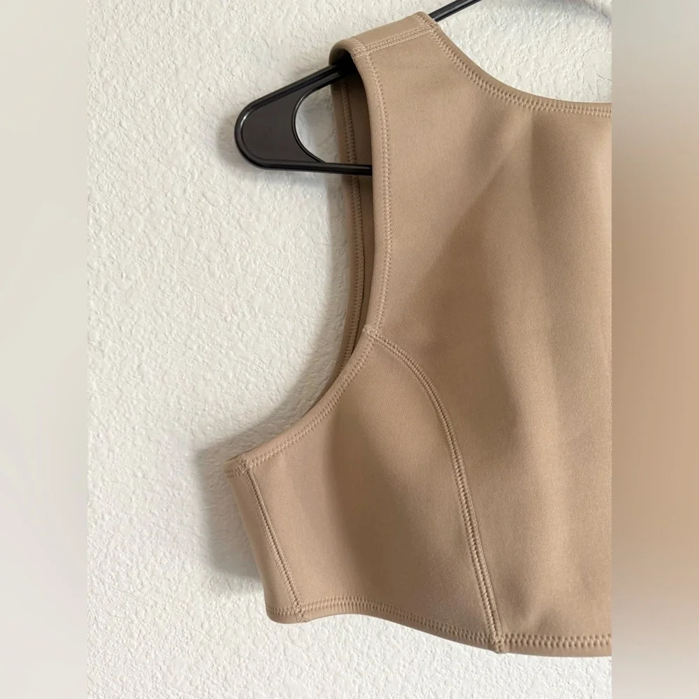 SKIMS nwt top tan