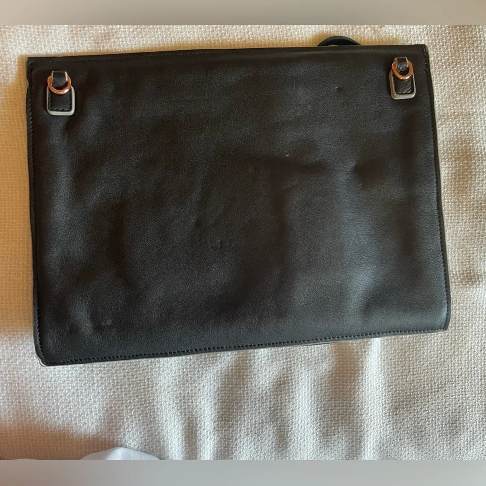 Punchcase stylish black