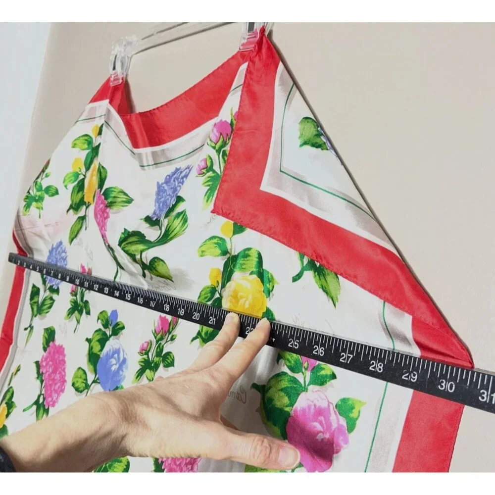 Club 7 Echo hem sheer floral