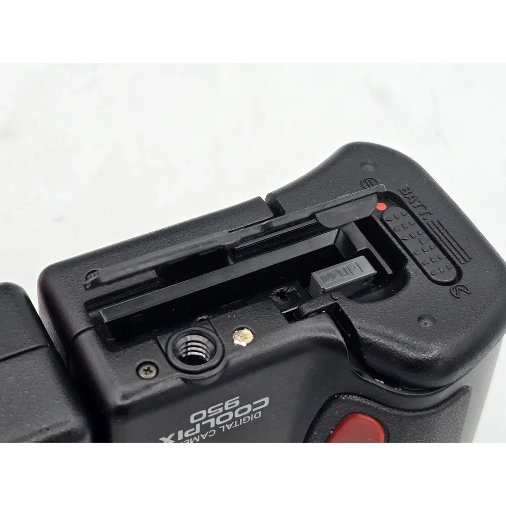 Nikon this listing