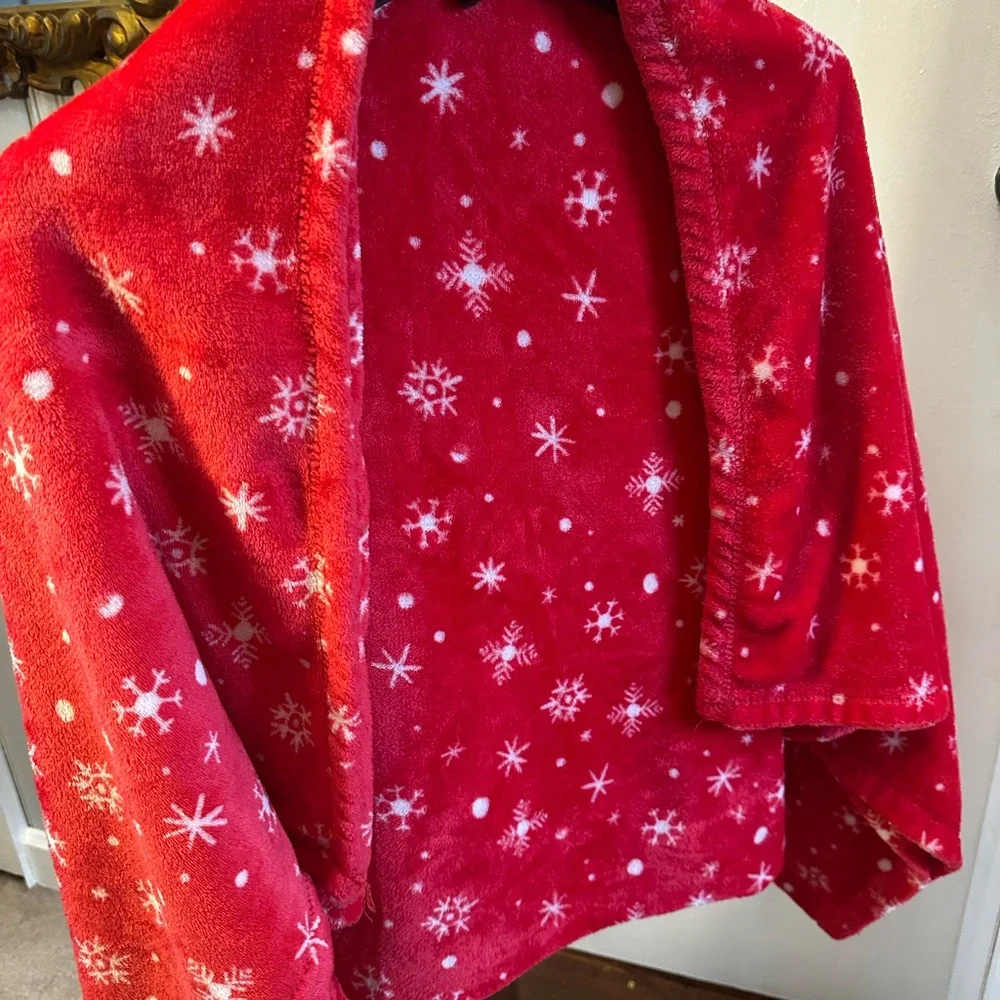 N/A festive red