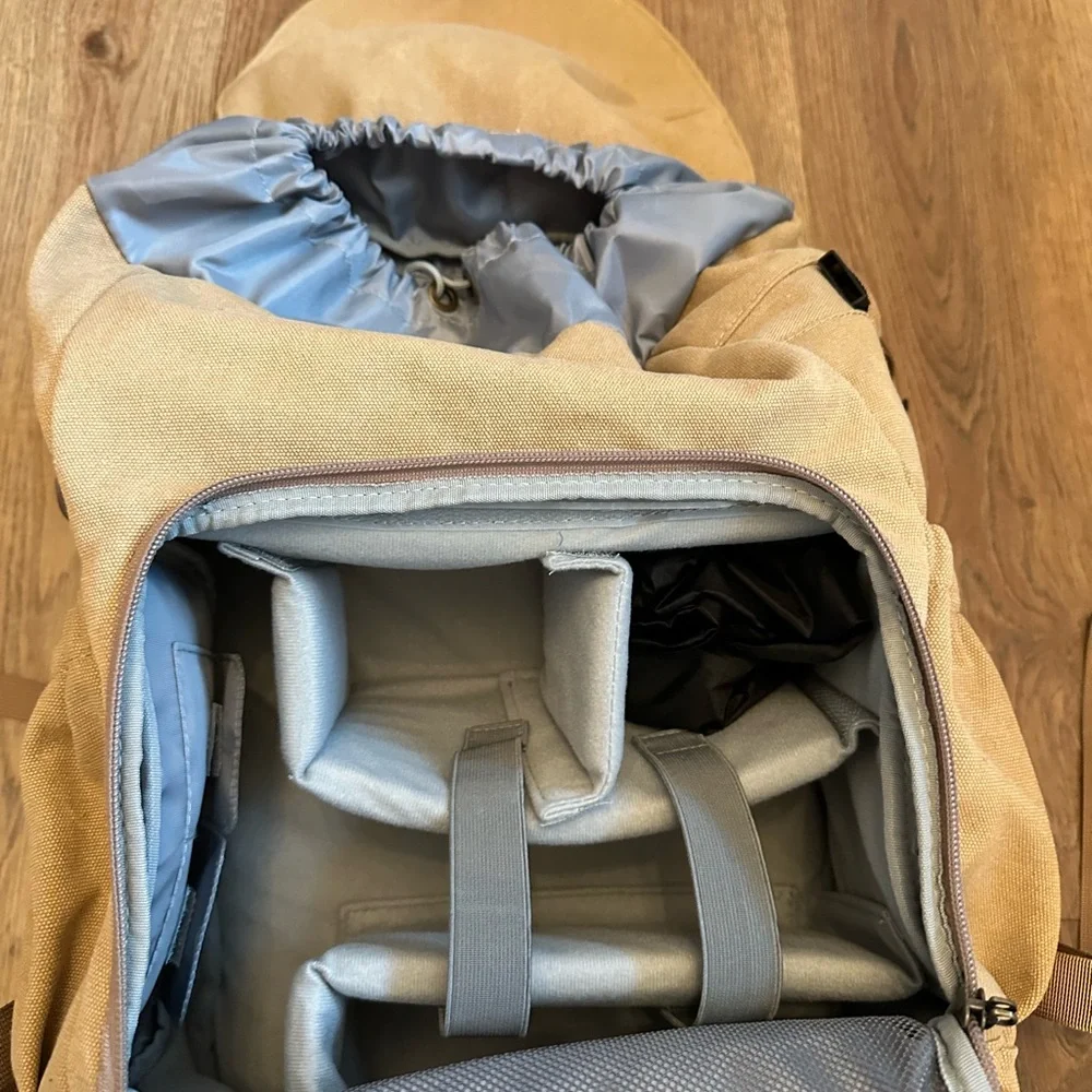 Bagsmart stylish tan