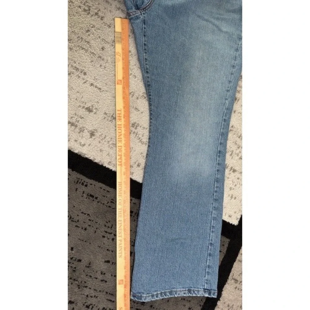 Levis own size