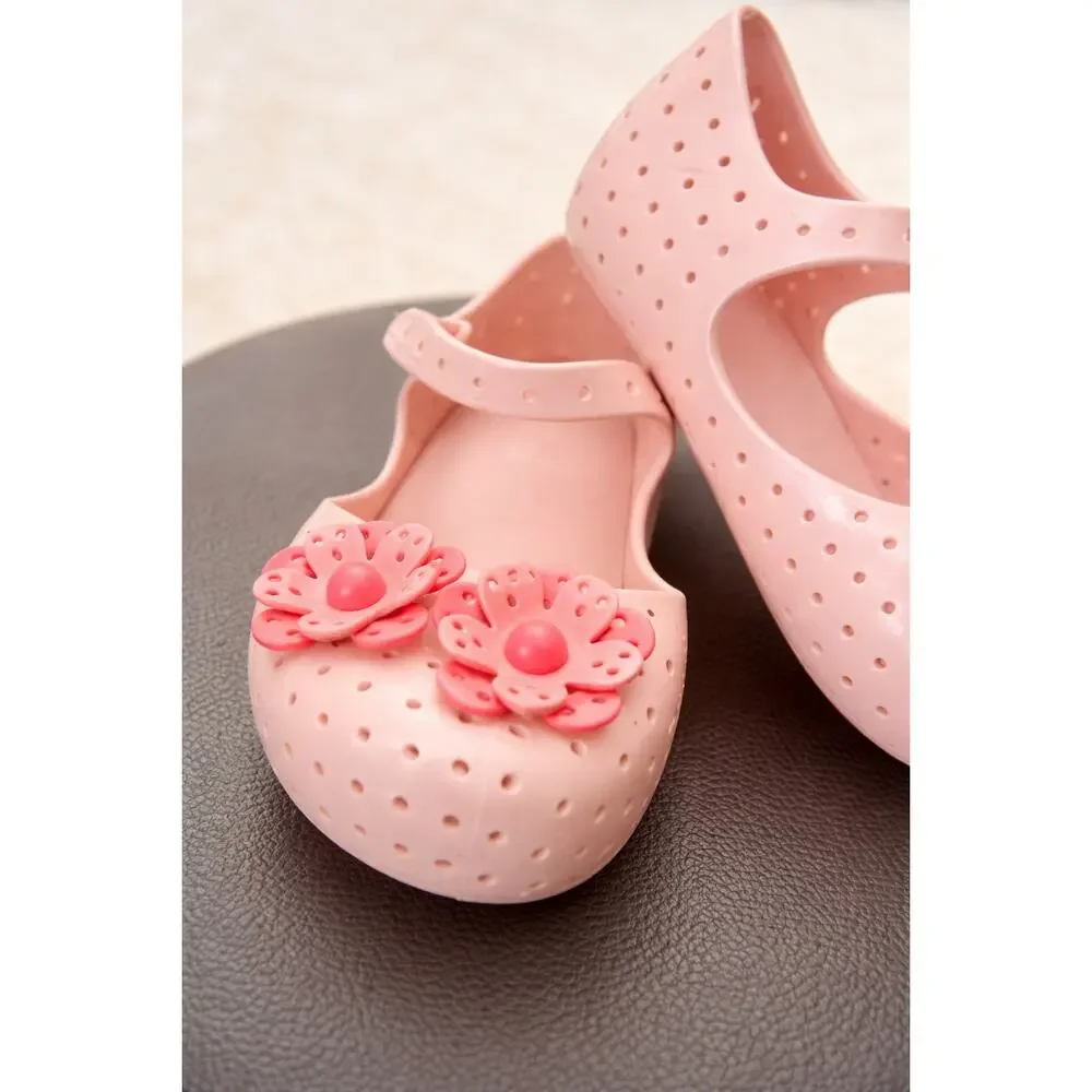 Mini Melissa Furadinha Perforated Flower Mary Jane, Baby Size 8