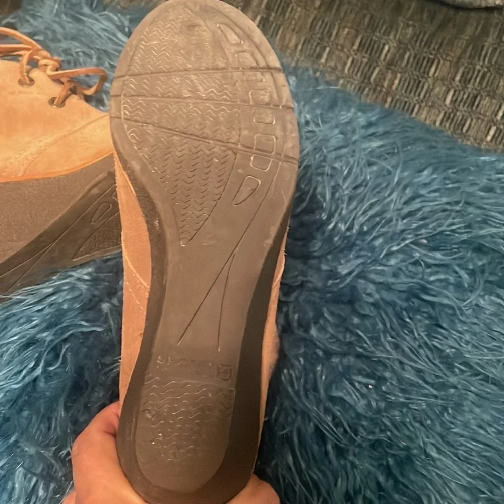 Sperry questions leave