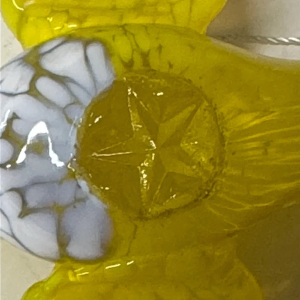 N/A bright yellow