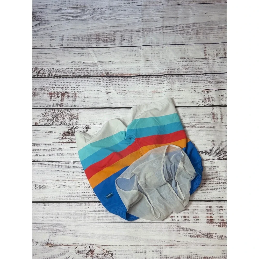 chubbies swim trunks
