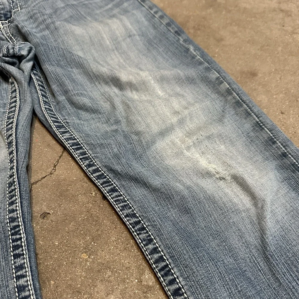 Buckle jeans durability men