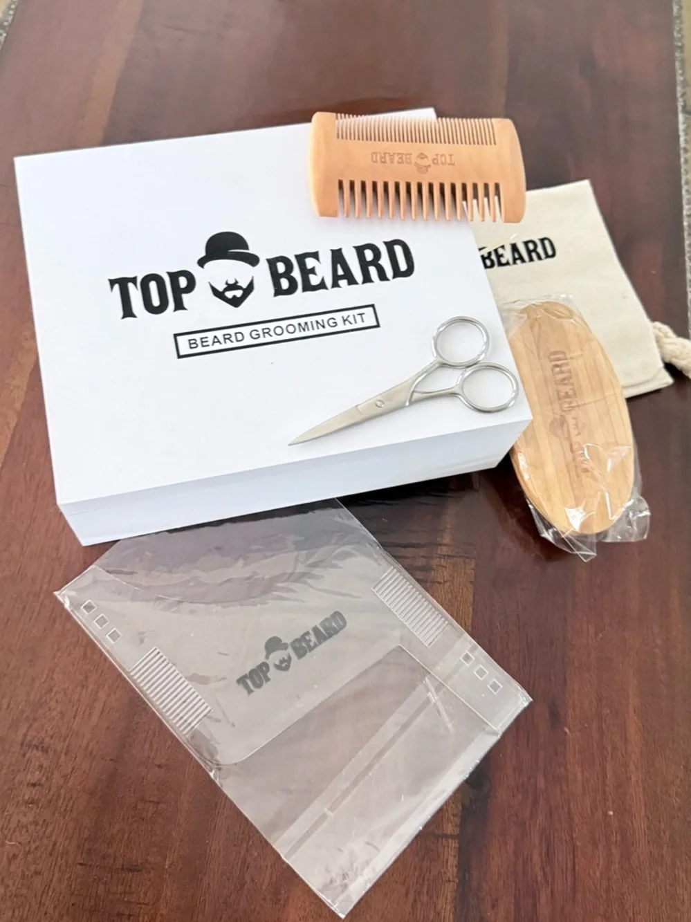 Men Grooming Kit - White & Natural