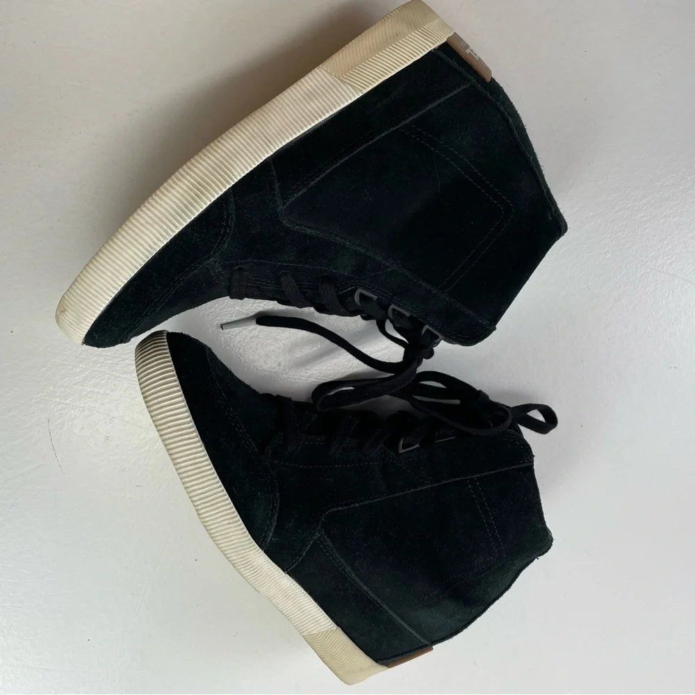 Sorel preowned out