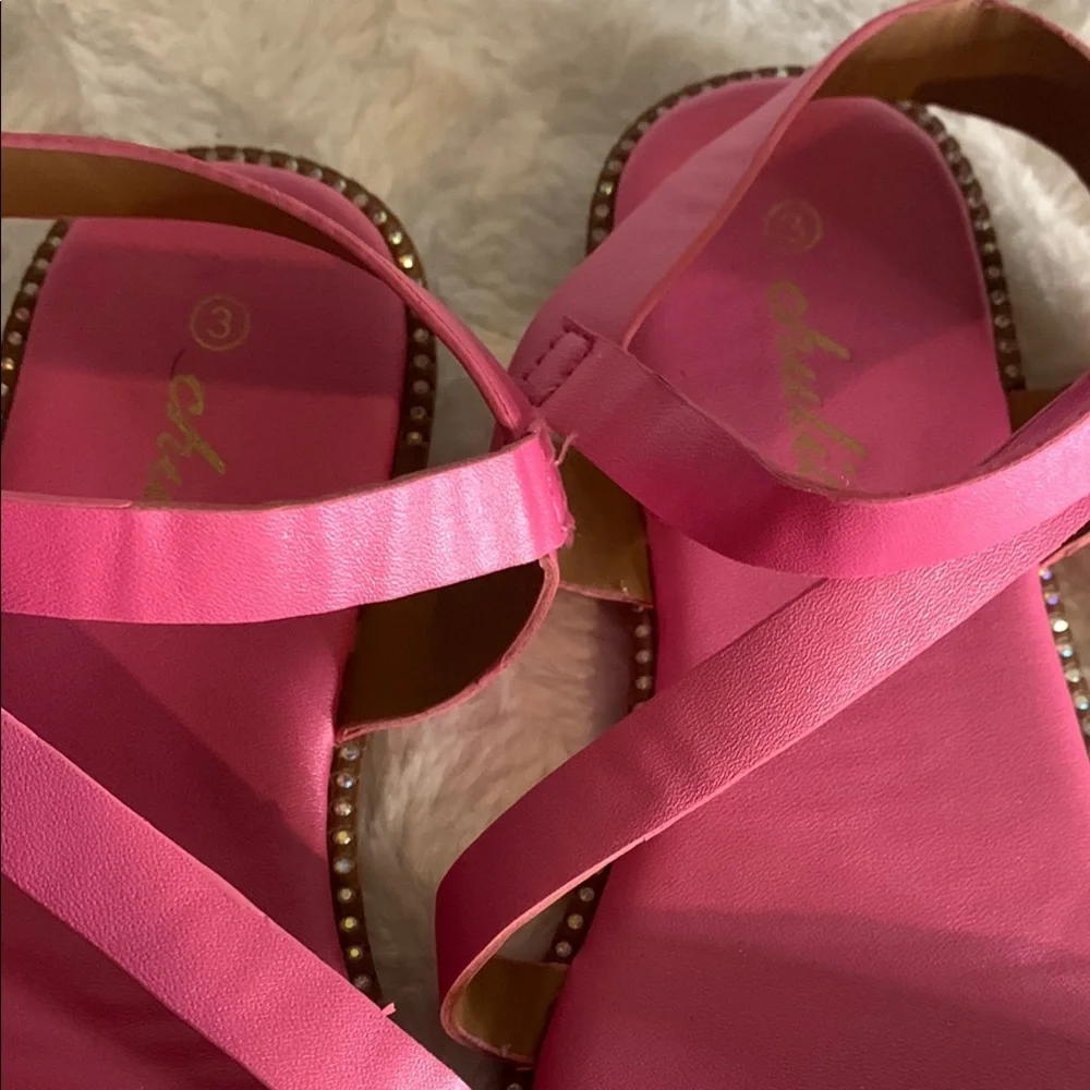 Stylish Pink Sandals for kids girls size 3