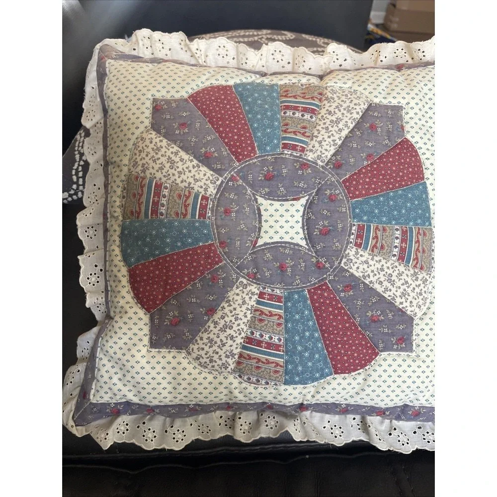 The Unbranded Brand vtg throw