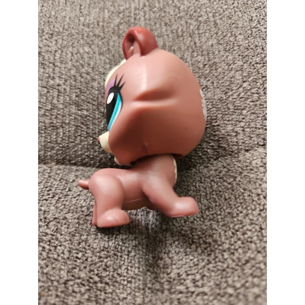 Littlest Pet Shop light wear