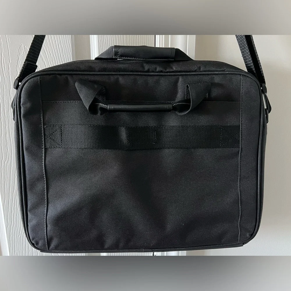 Targus laptop case