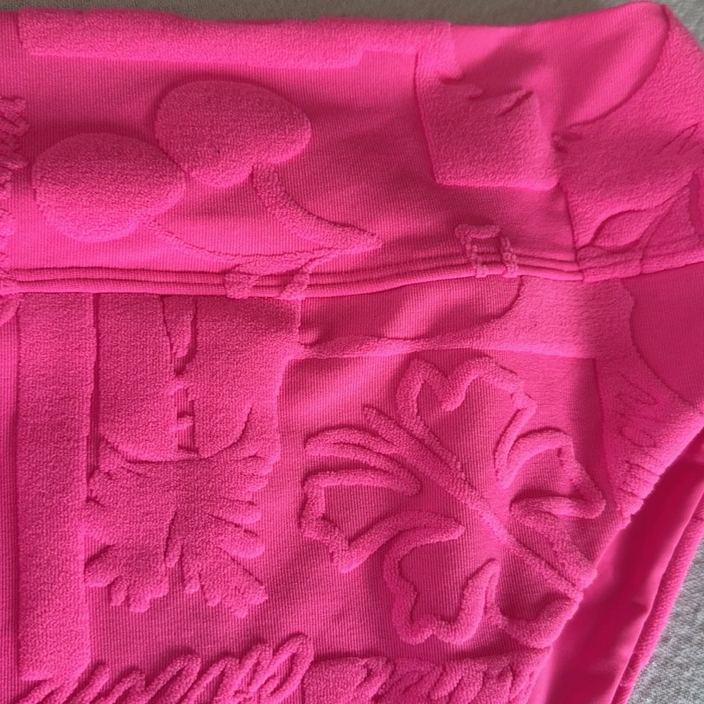BEACH RIOT Highway Bottom Strawberry Stand Terry, Size Large , $98