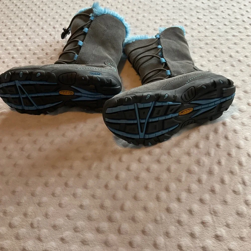 Keen kids waterproof