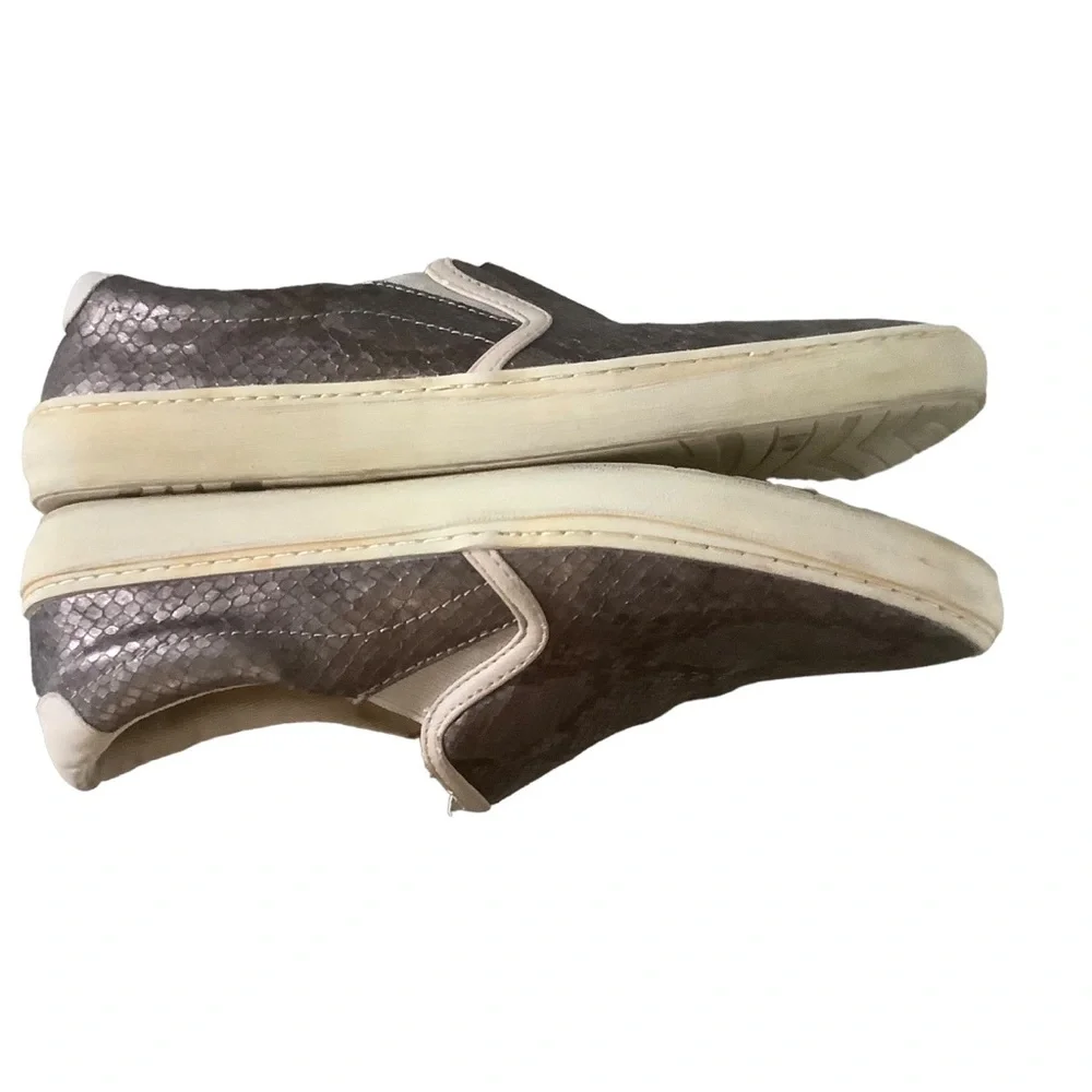 Miz Mooz metallic grey